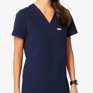 Figs Catarina One-Pocket Scrub Top